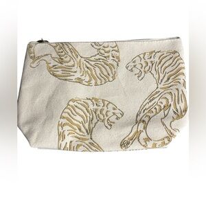 Cosmetic bag/pouch 🍒 The Royal Standard “on the Prowl” NWT